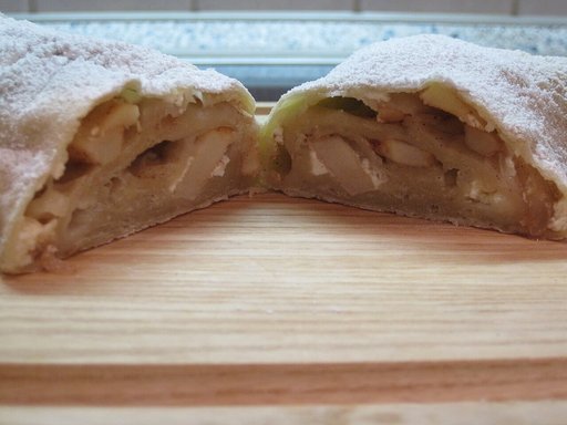 Viennese apple strudel