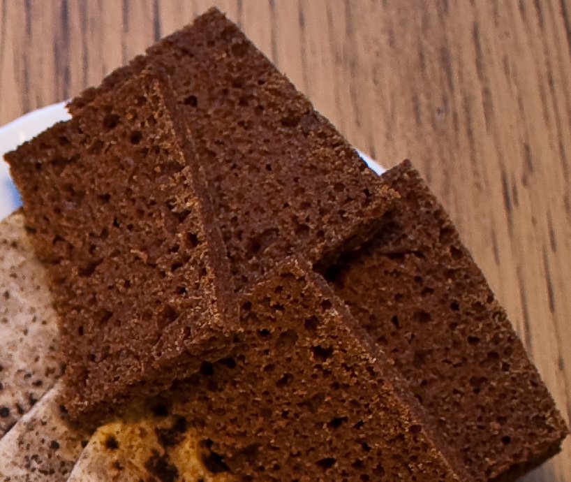Rúgbrauð — isländisches Roggenbrot